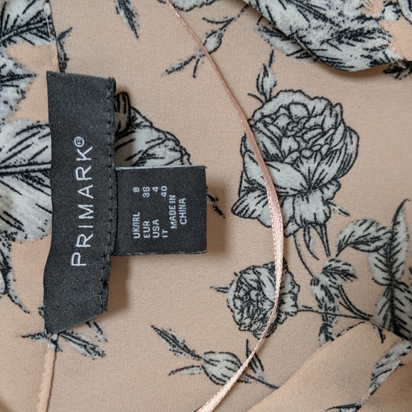 Primark, soft pink top.Sz 4 - Picture 3 of 7